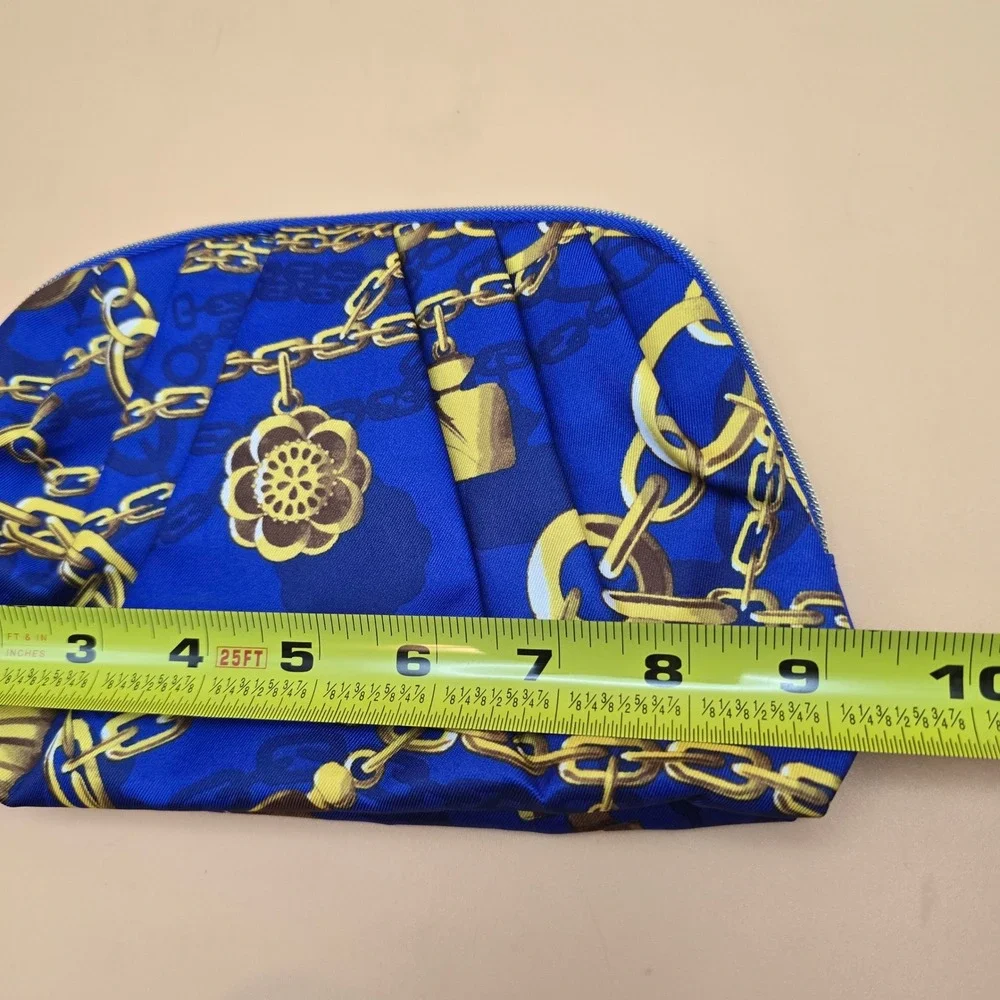 Estee Lauder offering lauder beauty